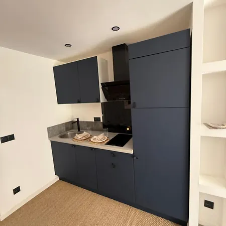 Siloe - Balneo - Stationnement Gratuit Dans La Rue- Gare 10 Min A Pied * Troyes