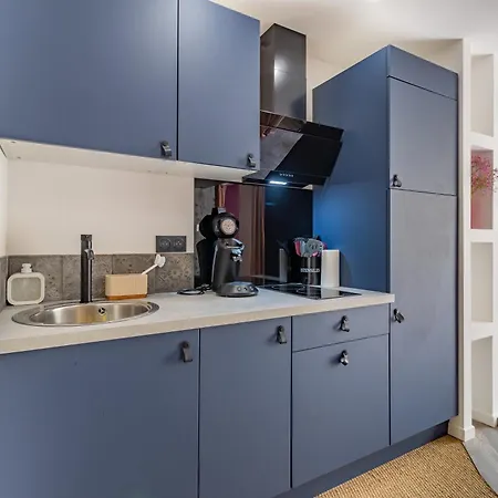 Siloe - Balneo - Stationnement Gratuit Dans La Rue- Gare 10 Min A Pied Apartmán *