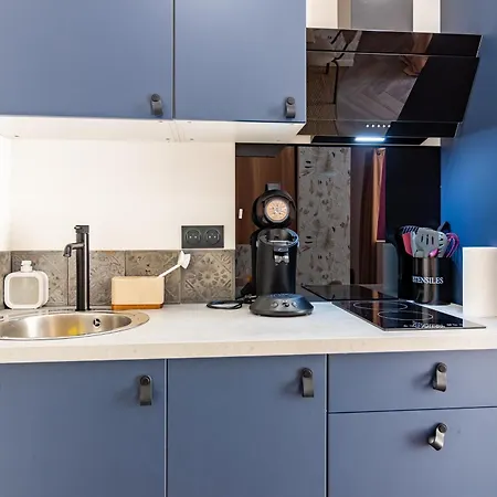 Siloe - Balneo - Stationnement Gratuit Dans La Rue- Gare 10 Min A Pied Troyes